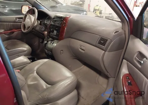 2004 Toyota Sienna Xle from USA, damaged, VIN 5TDZA22CX4S072124